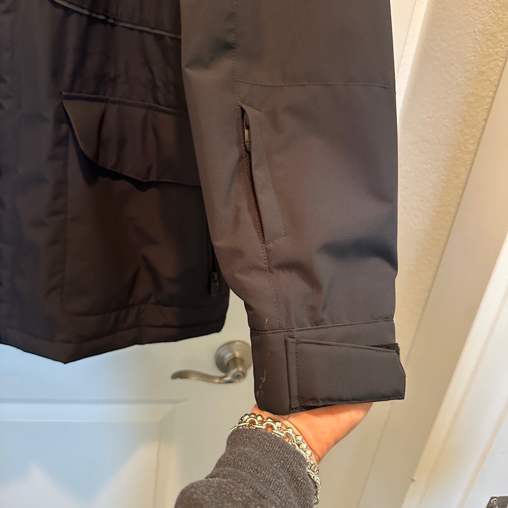 Tumi Men's  Black Insulated Weatherproof Coat - Picture 6 of 11